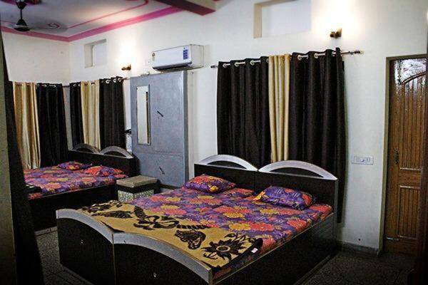 Hotel Roshan Varanasi Exterior foto